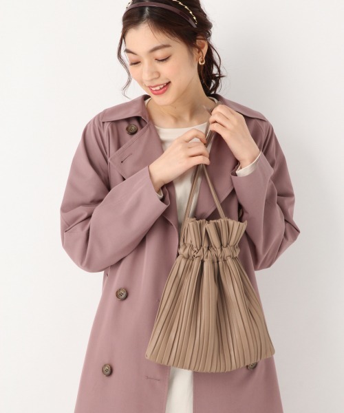 GLOBAL WORK（グローバルワーク）の「プリーツキンチャク/868719（ショルダーバッグ・レディース・ブラック/ライトブルー/ブラウン/アイボリー・FREE）」の17枚目の写真