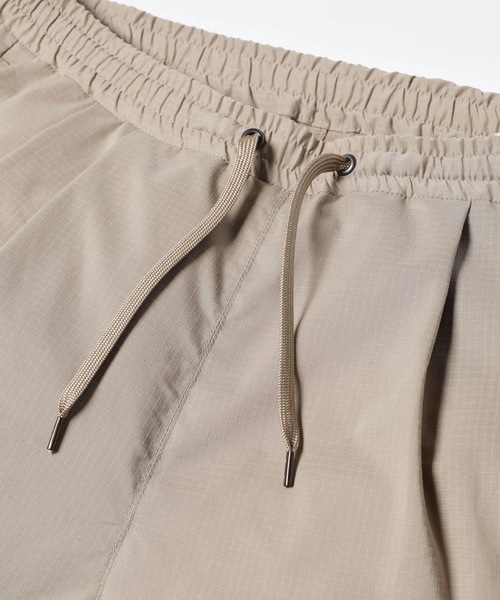 MR.OLIVE（ミスターオリーブ）の「【セットアップ対応】クールマックス リップストップ/ 2プリーツ ジョガーパンツ(イージーパンツ)（その他パンツ・メンズ・ネイビー/ベージュ/ブラック・LARGE/SMALL/MEDIUM）」の9枚目の写真