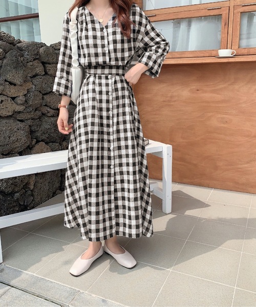 ABITOKYO(アビトーキョー)の「ウエストマーク タックロング リネンライクワンピース(ワンピース・レディース・ホワイト/ブラック/ブルーグレー/ベージュ/ライトグレー/ライトパープル/ダークグレー/ダークグリーン/ネイビー/ブラウン/ホワイト系その他/ブルー系その他/サックスブルー/ミント・FREE)」の20枚目の写真