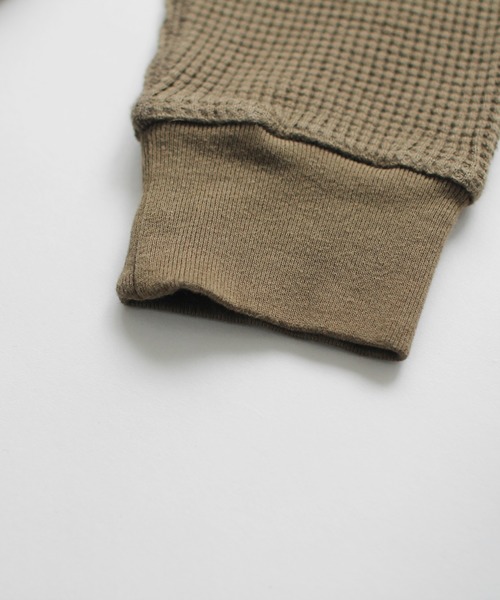 Denime（ドゥニーム）の「WAFFLE RAGLAN LS TEE（Tシャツ/カットソー・メンズ・ネイビー/カーキ/オフホワイト・SMALL/MEDIUM/LARGE/X-LARGE）」の18枚目の写真
