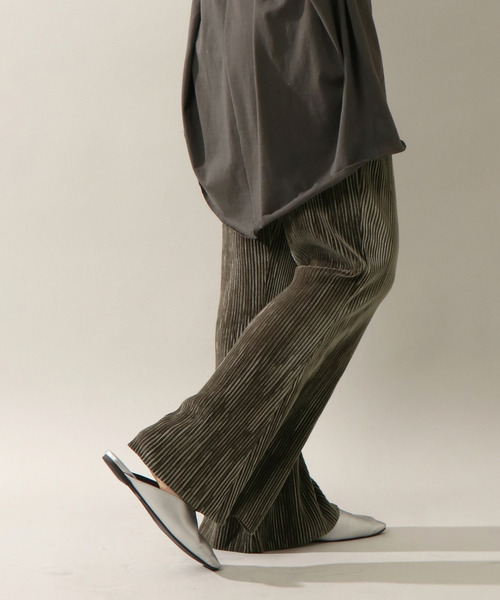 新品¥38,500タグ付き♡2024Rene ベロアパンツ(ラテ) ベロアプリーツパンツ（その他パンツ）｜notch.（ノッチ）の