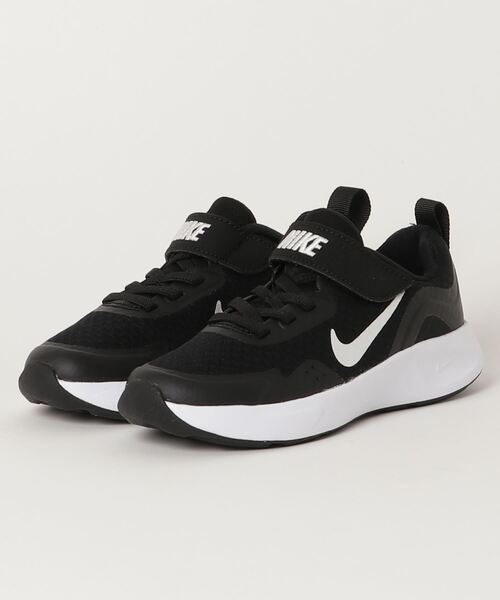 NIKE(ナイキ)の「NIKE ナイキ 17-22WEARALLDAY (PS) KCJ3817 002BLACK/WHITE(スニーカー・キッズ・ブラック系その他・17/19/22.0cm/21/20/18)」の1枚目の写真