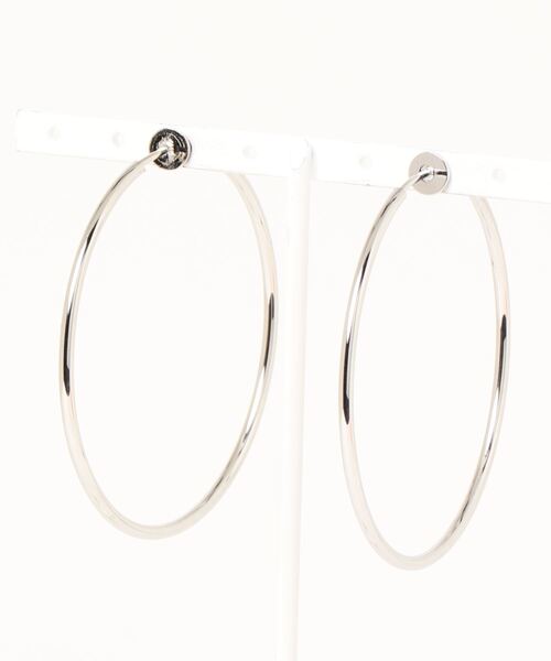 sunny branch（サニーブランチ）の「【Brass】55㎜フープイヤリング（イヤリング・レディース・シルバー/ゴールド・FREE）」の3枚目の写真