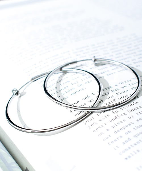 sunny branch（サニーブランチ）の「【Brass】55㎜フープイヤリング（イヤリング・レディース・シルバー/ゴールド・FREE）」の6枚目の写真