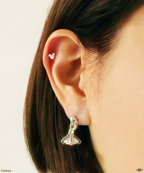 e.m.（イーエム）の「Mickey Mouse icon silhouette petit pierce  