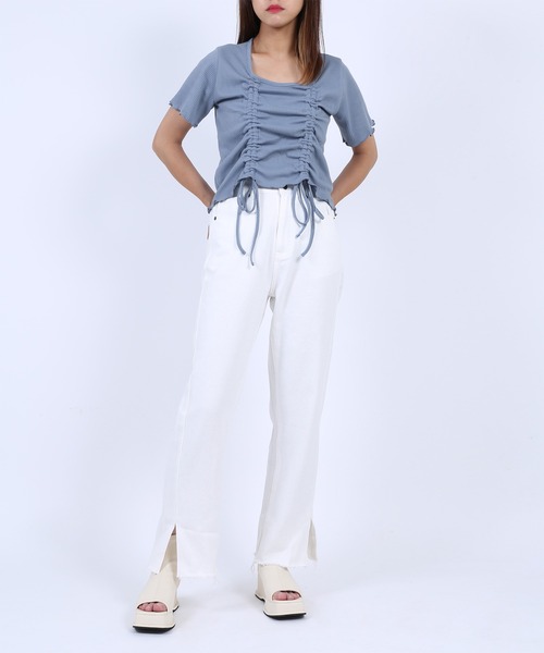 PUNYUS（プニュズ）の「スリットデニムパンツ（デニムパンツ・レディース・ライトブルー/インディゴブルー/ホワイト・1/2/4/3）」の4枚目の写真