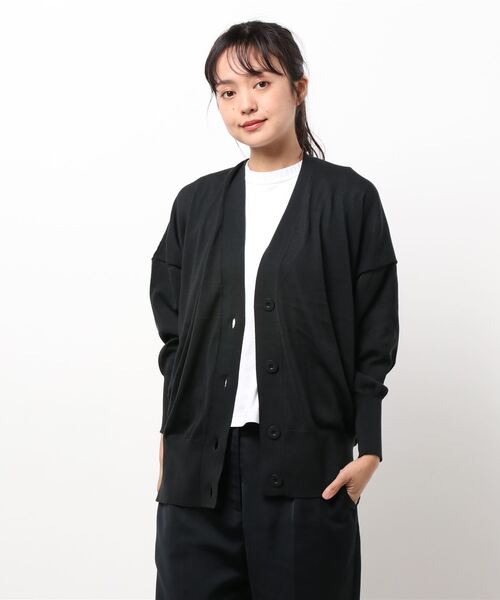 Rouge vif（ルージュヴィフ）の「Vネックオーバーカーディガン（カーディガン/ボレロ・レディース・ホワイト/ベージュ/ブラック/オフホワイト/ベージュ系その他/ブラック系その他/ピンク・フリー）」の4枚目の写真