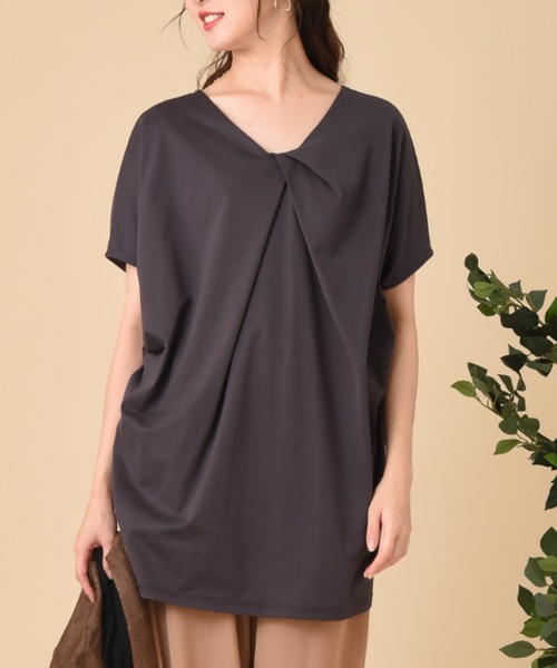 INTERPLANET（インタープラネット）の「オーガニックコットン前後２ＷＡＹ　プルオーバー（Tシャツ/カットソー・レディース・チャコールグレー/ベージュ/オリーブ・FREE）」の12枚目の写真