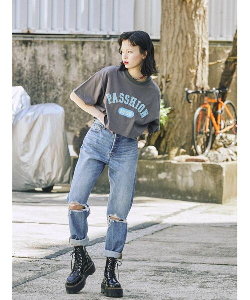 jouetie(ジュエティ)の「カレッジロゴTシャツ(Tシャツ/カットソー・レディース・オフホワイト/ブラック/ネイビー・MEDIUM)」の16枚目の写真