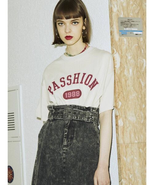 jouetie(ジュエティ)の「カレッジロゴTシャツ(Tシャツ/カットソー・レディース・オフホワイト/ブラック/ネイビー・MEDIUM)」の20枚目の写真