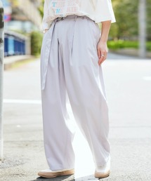 KGFR | 直営店・WEB限定 KGFR(カガフリ)ワイドテーパードパンツ(その他パンツ)