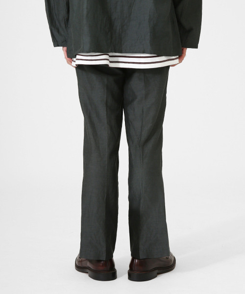 marka（マーカ）の「marka / マーカ：【ONLY ARK】別注 STRAIGHT FIT TROUSERS - cu/li/co cloth -：M21B-01PT02C[COR]（その他パンツ・メンズ・グリーン/ブルー系その他・1/3/2）」の11枚目の写真