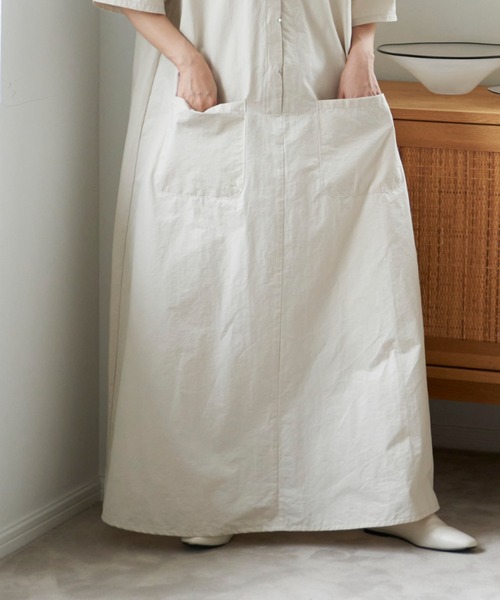 Libra Cue(リブラ キュー)の「タイプライタービックポケットワンピース(ワンピース・レディース・ブラック/アイボリー・FREE)」の4枚目の写真