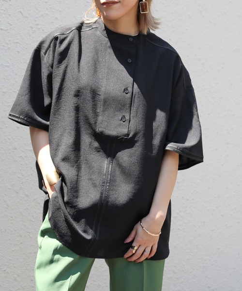 ap retro（アプレトロ）の「テープ使いスキッパーシャツ【ZOZO限定アイテム】（シャツ/ブラウス・レディース・アイボリー/ブラック/グレイッシュベージュ・FREE）」の2枚目の写真