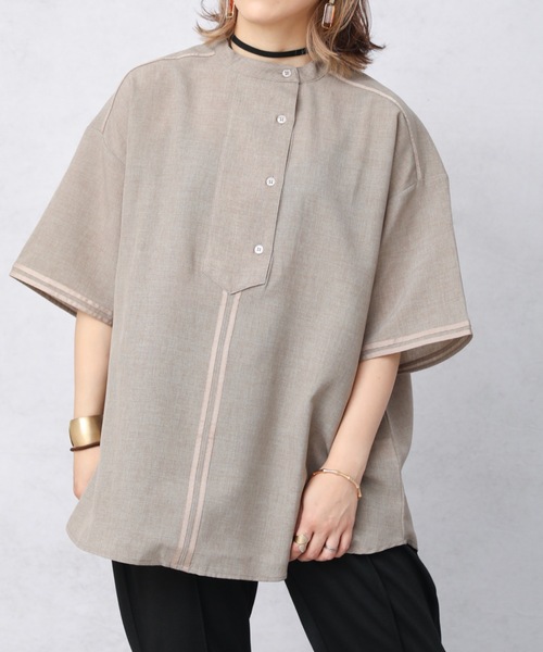 ap retro（アプレトロ）の「テープ使いスキッパーシャツ【ZOZO限定アイテム】（シャツ/ブラウス・レディース・アイボリー/ブラック/グレイッシュベージュ・FREE）」の19枚目の写真