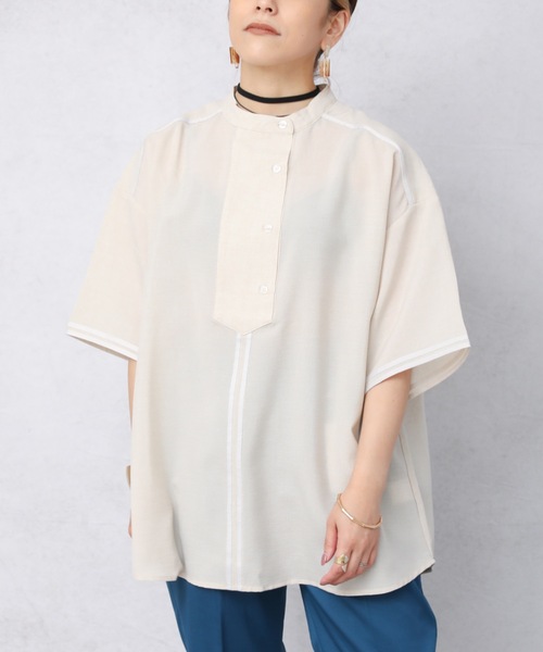 ap retro（アプレトロ）の「テープ使いスキッパーシャツ【ZOZO限定アイテム】（シャツ/ブラウス・レディース・アイボリー/ブラック/グレイッシュベージュ・FREE）」の4枚目の写真