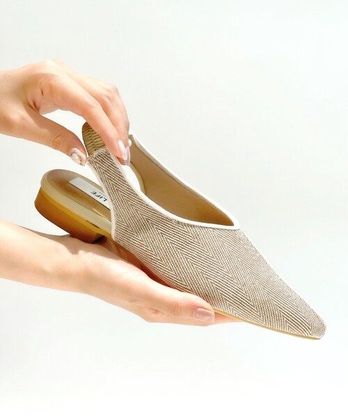 ESPERANZA(エスペランサ)の「◆【In LIFE】バックゴムスリングフラットシューズ(その他シューズ・レディース・ベージュ系8/ブラック/アイボリー系8・LL/M/S/L)」の6枚目の写真