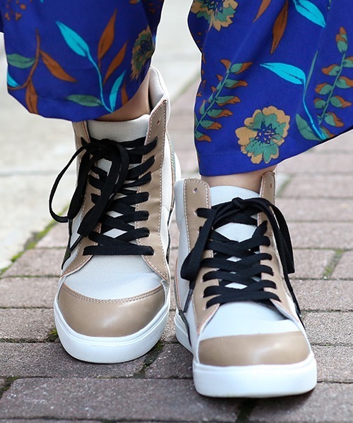 チチカカ（チチカカ）の「カラースキームハイカットスニーカー（スニーカー・レディース・ベージュ/ブラック/グレー・MEDIUM/LARGE）」の9枚目の写真