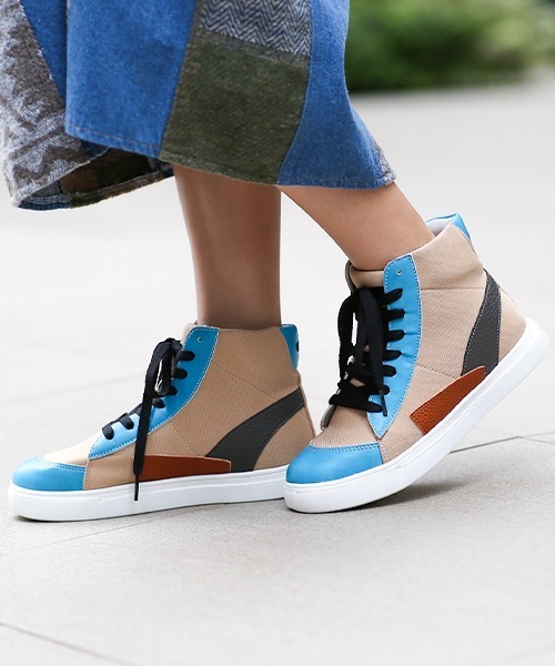 チチカカ（チチカカ）の「カラースキームハイカットスニーカー（スニーカー・レディース・ベージュ/ブラック/グレー・MEDIUM/LARGE）」の11枚目の写真