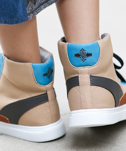 チチカカ（チチカカ）の「カラースキームハイカットスニーカー（スニーカー・レディース・ベージュ/ブラック/グレー・MEDIUM/LARGE）」の13枚目の写真