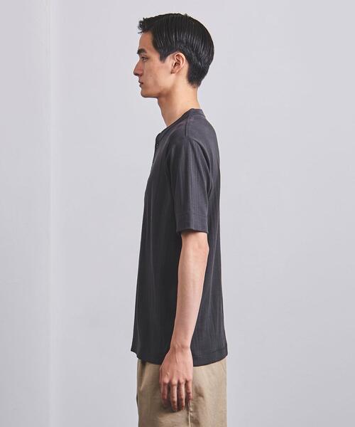 UNITED ARROWS（ユナイテッドアローズ）の「＜UNITED ARROWS＞ スヴィン/サファイア ヘンリーネック（Tシャツ/カットソー・メンズ・ホワイト/ダークグレー・SMALL/MEDIUM/LARGE/X-LARGE）」の6枚目の写真