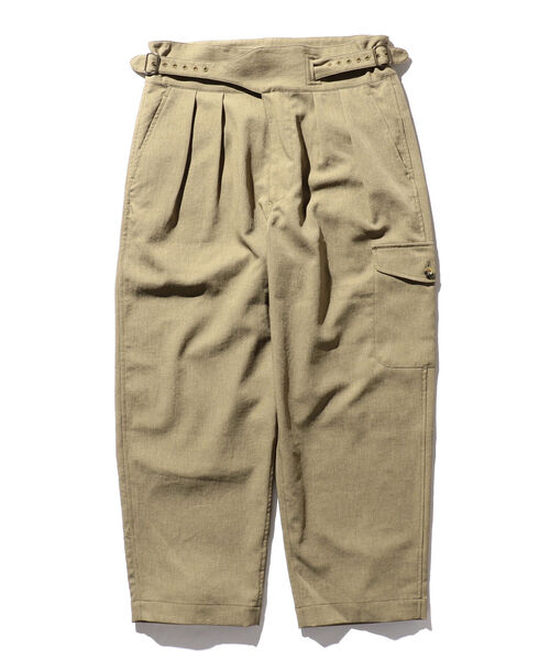 BEAMS PLUS(ビームスプラス)の「BEAMS PLUS / モールツイル グルカ パンツ(チノパンツ・メンズ・カーキ/セージグリーン・SMALL/MEDIUM/LARGE/X-LARGE)」の2枚目の写真