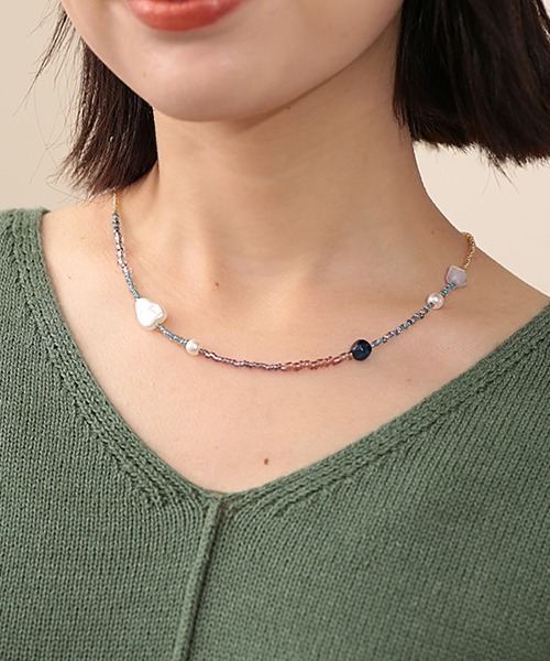 チチカカ(チチカカ)の「ランダムアレンジネックレス(ネックレス・レディース・オレンジ/ブルー・FREE)」の1枚目の写真