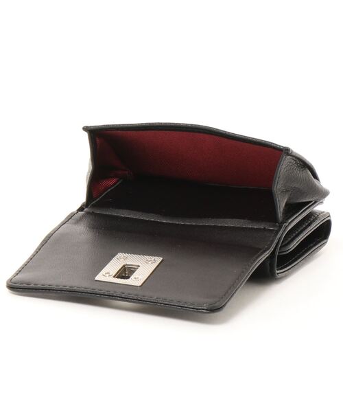 jouetie(ジュエティ)の「【jouetie/ジュエティ】 回転金具 三つ折りミニ財布(財布・レディース・ピンク系その他/ベージュ系その他/グレー系その他/ブラック/アイボリー/ワイン系/カーキ系/ネイビー/ブルー系その他/ベージュ系/ダークブラウン系/ダークグリーン系/ダークグリーン系1・FREE)」の16枚目の写真