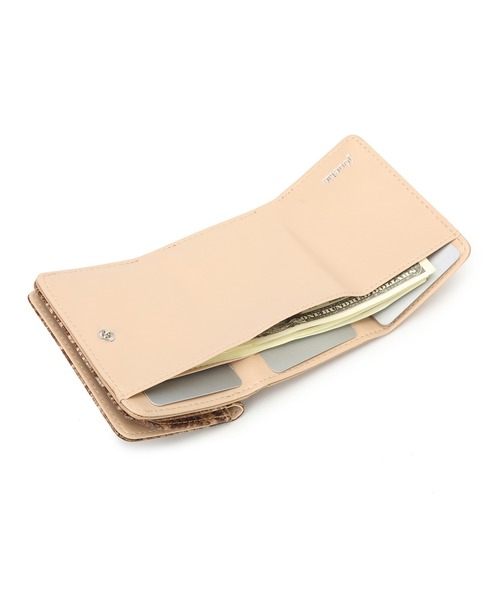 jouetie(ジュエティ)の「【jouetie/ジュエティ】 回転金具 三つ折りミニ財布(財布・レディース・ピンク系その他/ベージュ系その他/グレー系その他/ブラック/アイボリー/ワイン系/カーキ系/ネイビー/ブルー系その他/ベージュ系/ダークブラウン系/ダークグリーン系/ダークグリーン系1・FREE)」の14枚目の写真