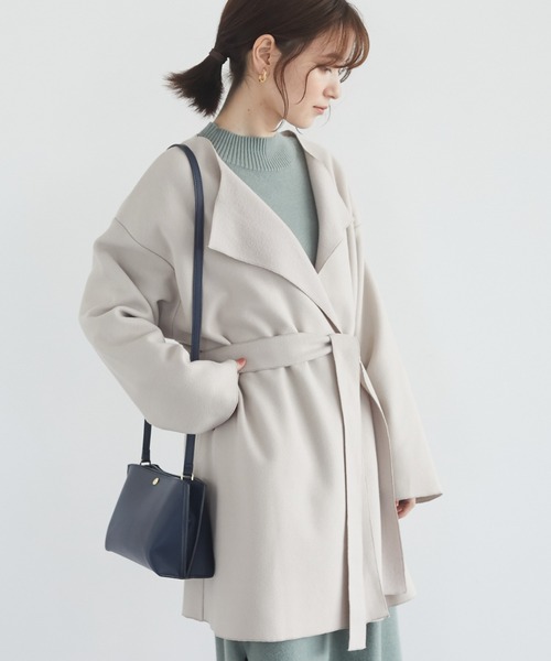 Green　Parks（グリーンパークス）の「ミディ丈カットコーディガン＊（その他アウター・レディース・ブラック/ベージュ/ブラウン/イエロー/キャメル・FREE）」の4枚目の写真