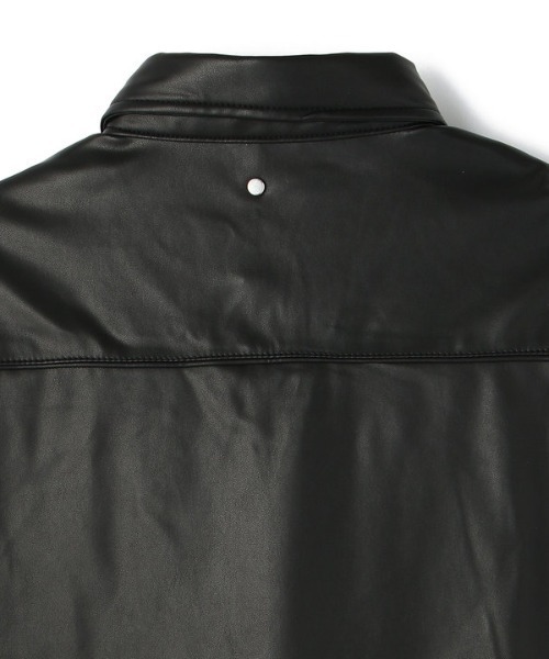 DANKE SCHON（ダンケシェーン）の「DankeSchon/ダンケシェーン/Fake LETHER SHIRTS/フェイクレザーシャツ（シャツ/ブラウス・レディース・ブラック・FREE）」の8枚目の写真