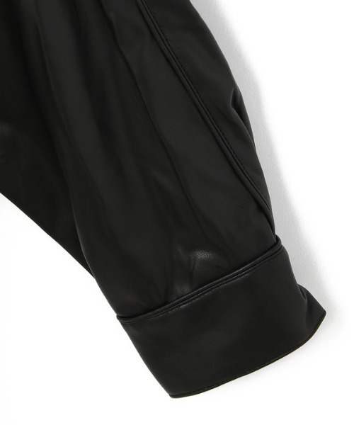 DANKE SCHON（ダンケシェーン）の「DankeSchon/ダンケシェーン/Fake LETHER SHIRTS/フェイクレザーシャツ（シャツ/ブラウス・レディース・ブラック・FREE）」の9枚目の写真