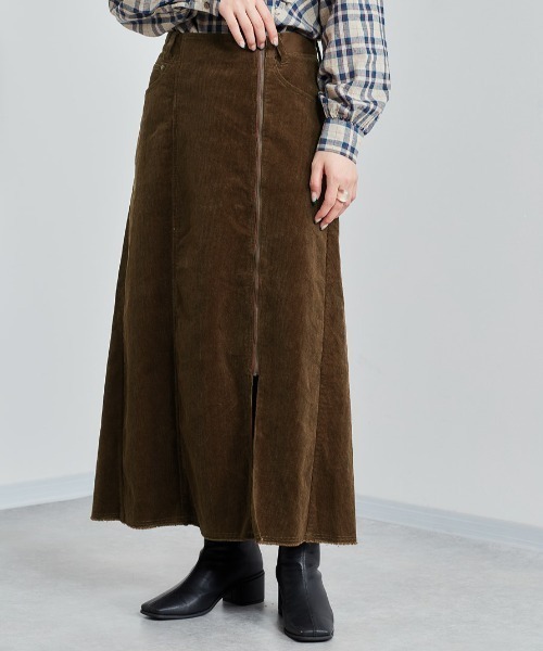 cepo（セポ）の「コーデュロイジップスカート（スカート・レディース・グリーン/オフホワイト/ブラウン・S/M）」の2枚目の写真