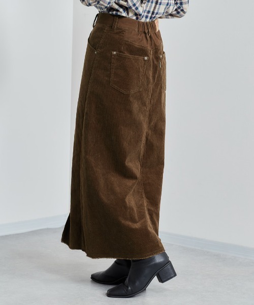 cepo（セポ）の「コーデュロイジップスカート（スカート・レディース・グリーン/オフホワイト/ブラウン・S/M）」の9枚目の写真
