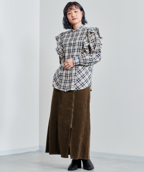 cepo（セポ）の「コーデュロイジップスカート（スカート・レディース・グリーン/オフホワイト/ブラウン・S/M）」の19枚目の写真