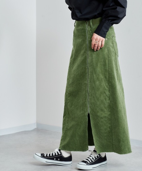 cepo（セポ）の「コーデュロイジップスカート（スカート・レディース・グリーン/オフホワイト/ブラウン・S/M）」の14枚目の写真