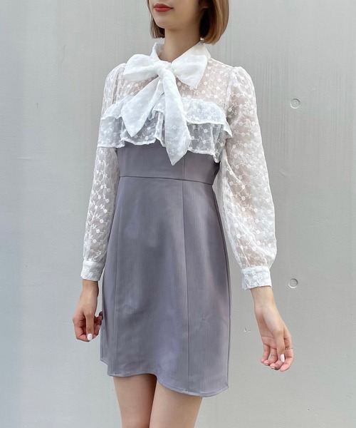 TITTY&CO.（ティティーアンドコー）の「長袖フラワーレースミニワンピース（ワンピース・レディース・ブラック/パープル・SMALL/MEDIUM）」の6枚目の写真