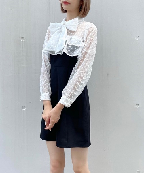 TITTY&CO.（ティティーアンドコー）の「長袖フラワーレースミニワンピース（ワンピース・レディース・ブラック/パープル・SMALL/MEDIUM）」の11枚目の写真