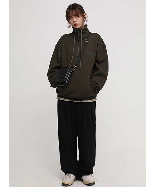 MASONPRINCE(メイソンプリンス)の「【MASONPRINCE】Oversized high neck half ZIP sweatshirt WY6061(スウェット・メンズ・ホワイト/ブラック/グレー/カーキ・S/M/L)」の6枚目の写真