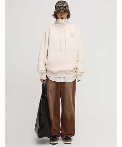 MASONPRINCE(メイソンプリンス)の「【MASONPRINCE】Oversized high neck half ZIP sweatshirt WY6061(スウェット・メンズ・ホワイト/ブラック/グレー/カーキ・S/M/L)」の13枚目の写真