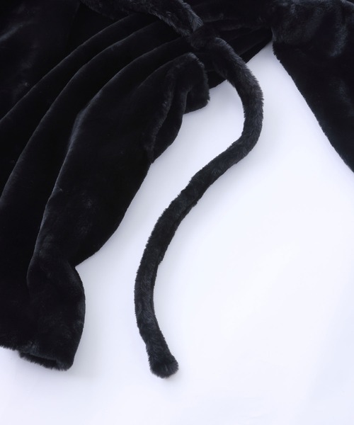 X-girl（エックスガール）の「FAUX FUR GOWN（その他アウター・レディース・ブラック/ベージュ・S/M）」の11枚目の写真
