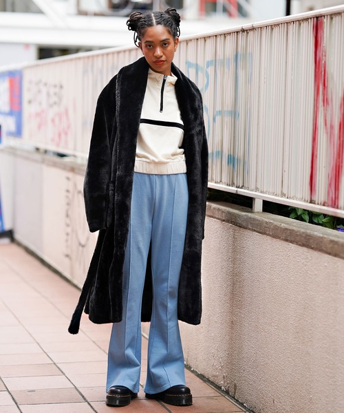 X-girl（エックスガール）の「FAUX FUR GOWN（その他アウター・レディース・ブラック/ベージュ・S/M）」の13枚目の写真