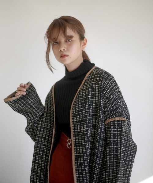 spoon store（スプーンストア）の「パイピングガウンコート（その他アウター・レディース・ブラック系/アイボリー系・フリー）」の6枚目の写真