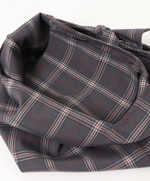 JUMELLE（ジュメロ）の「リボンチェックトート（トートバッグ・レディース・ベージュ/チャコールグレー・FREE）」の3枚目の写真