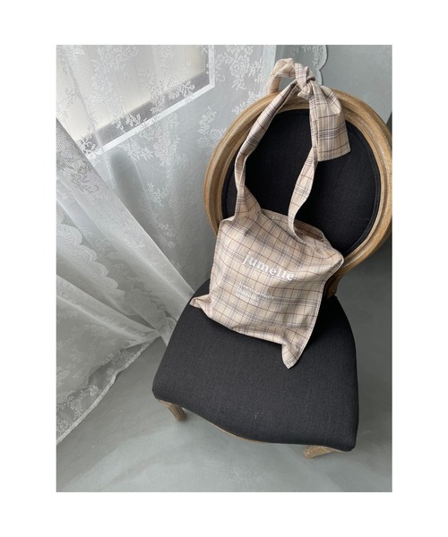 JUMELLE（ジュメロ）の「リボンチェックトート（トートバッグ・レディース・ベージュ/チャコールグレー・FREE）」の19枚目の写真