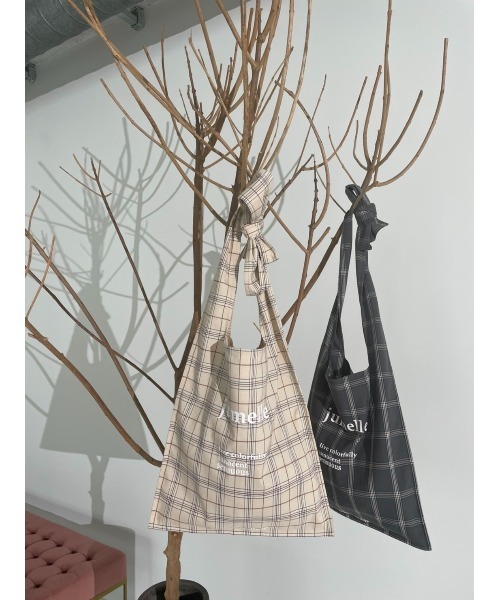 JUMELLE（ジュメロ）の「リボンチェックトート（トートバッグ・レディース・ベージュ/チャコールグレー・FREE）」の21枚目の写真