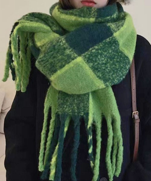 MANGROVE（マングローブ）の「マルチカラーレトロチェックマフラー