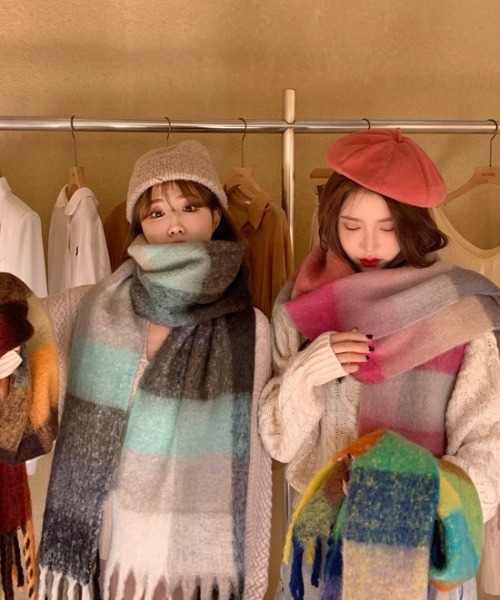 Acne Studios マルチカラー チェックマフラー（Acne Studios