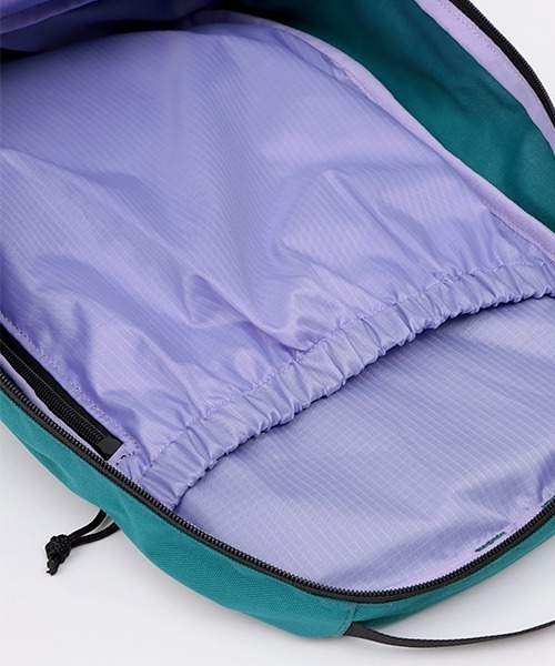 チチカカ(チチカカ)の「フルオープンリュックサック 【シリーズ累計10,000個突破】(バックパック/リュック・レディース・ブラック/ベージュ/グレー/グリーン・FREE)」の17枚目の写真