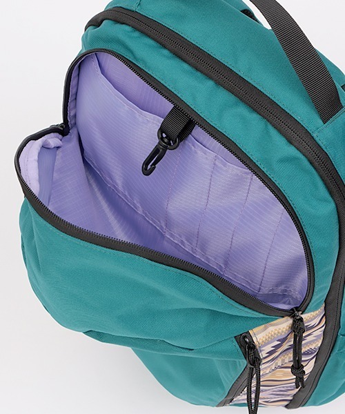 チチカカ(チチカカ)の「フルオープンリュックサック 【シリーズ累計10,000個突破】(バックパック/リュック・レディース・ブラック/ベージュ/グレー/グリーン・FREE)」の18枚目の写真